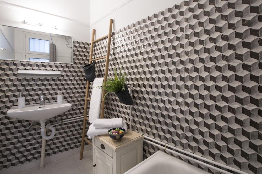 Attractive Flat Near The Acropolis Museum & Metro Station By Athenian Homes Eksteriør billede